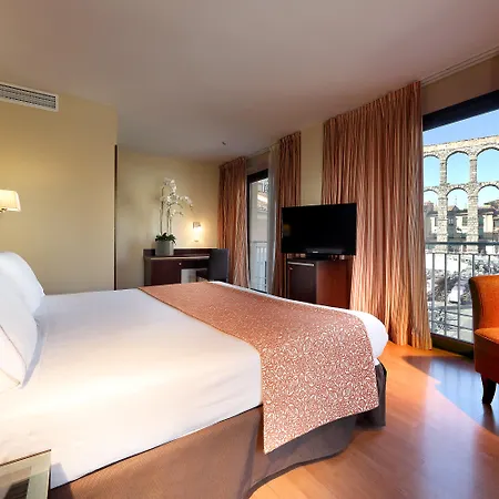 Eurostars Plaza Acueducto Hotel