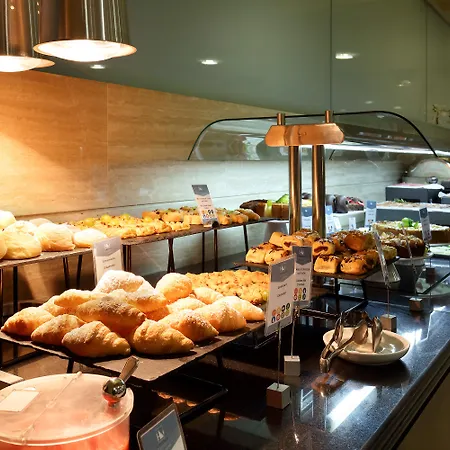 Eurostars Plaza Acueducto Hotel