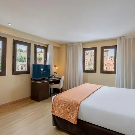 Hotel Eurostars Plaza Acueducto 4*