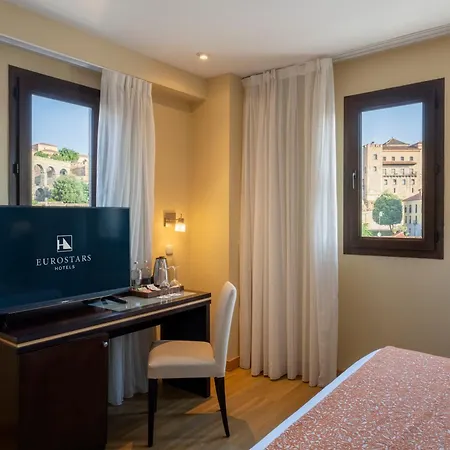 Hotel Eurostars Plaza Acueducto 4*
