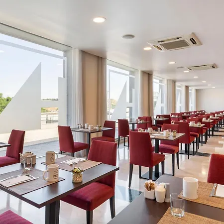 Eurostars Plaza Acueducto Ξενοδοχείο 4*