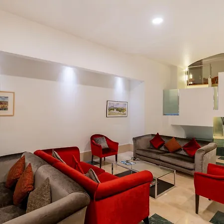 Eurostars Plaza Acueducto 4*