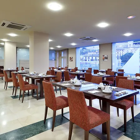 유로스타 플라자 아쿠에둑토 4* 세고비아