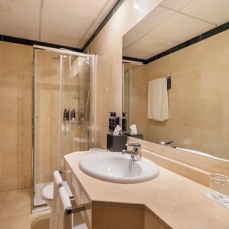 Eurostars Plaza Acueducto 4*