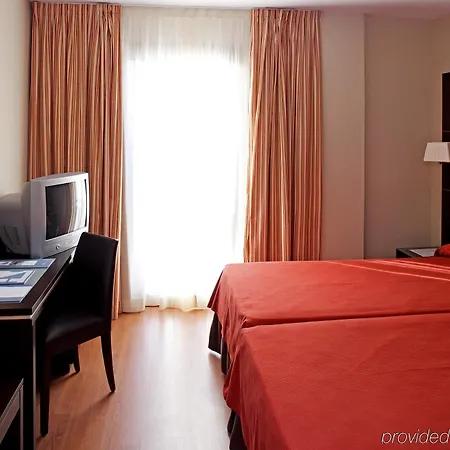 Hotel Eurostars Plaza Acueducto 4*