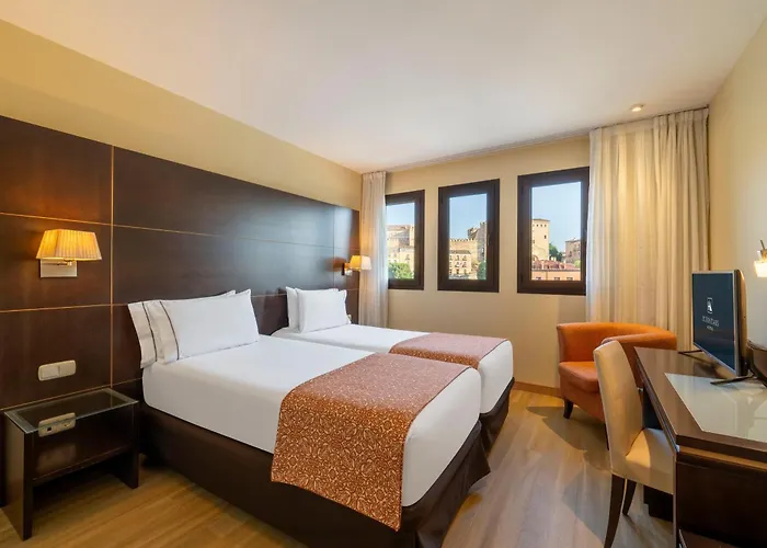 Eurostars Plaza Acueducto Отель