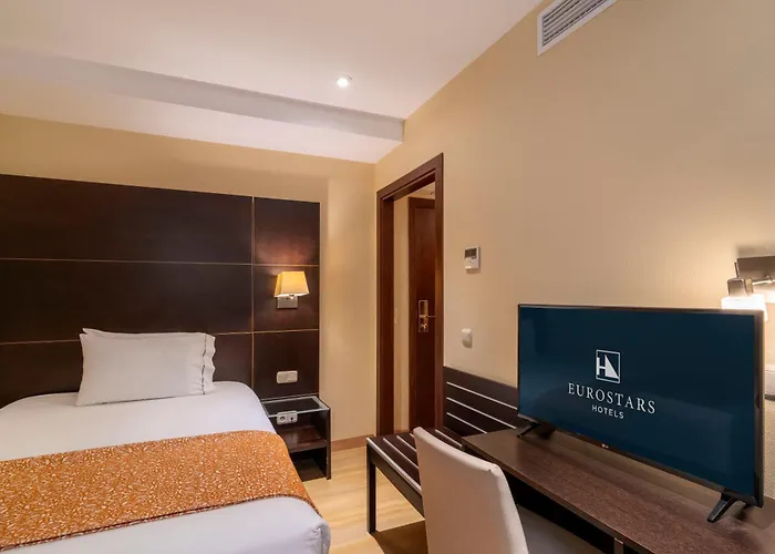 Eurostars Plaza Acueducto 4*