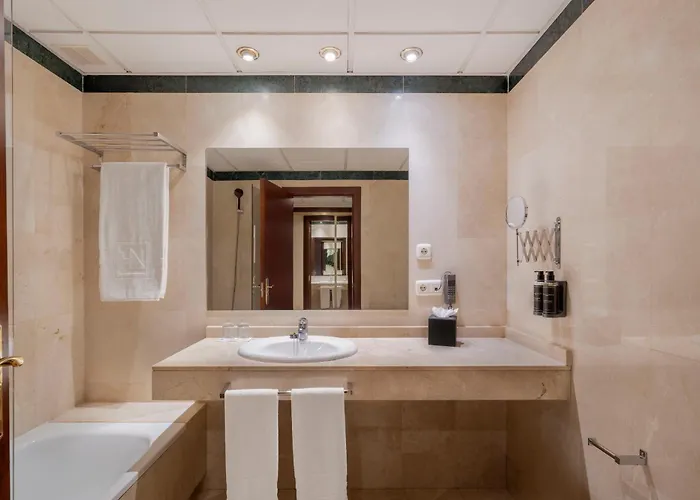 Eurostars Plaza Acueducto 4* Сеговия