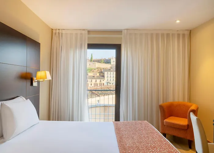 Eurostars Plaza Acueducto 4*