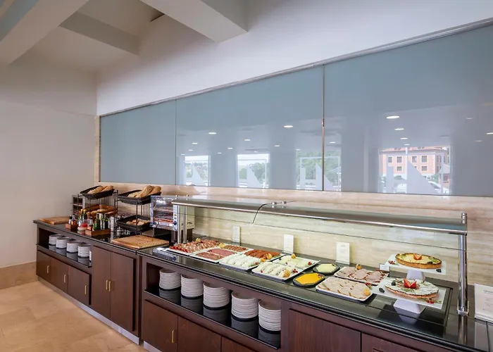 Eurostars Plaza Acueducto Отель Сеговия