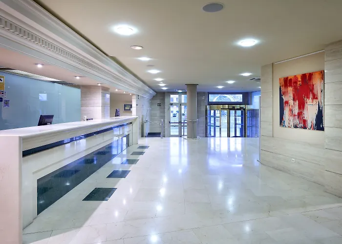 Eurostars Plaza Acueducto Отель