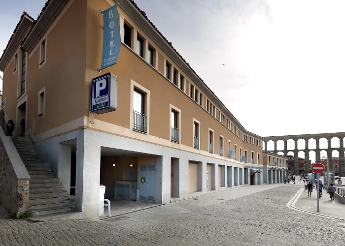 Eurostars Plaza Acueducto