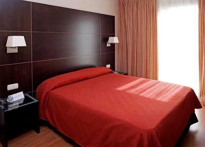 Eurostars Plaza Acueducto Отель Сеговия