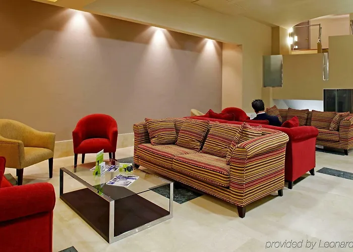 Отель Eurostars Plaza Acueducto
